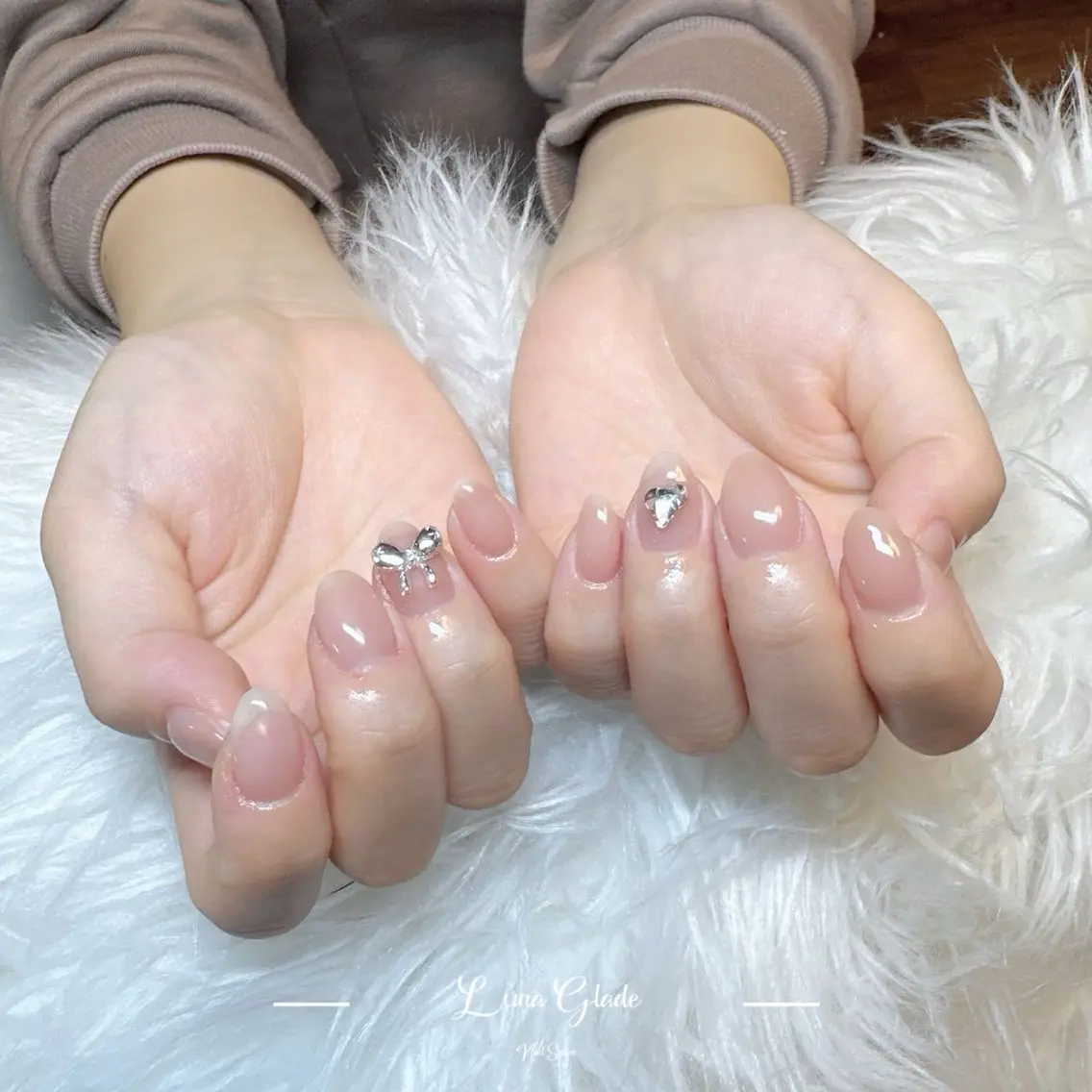 ネイル ハンドネイル Luna Gladeのネイルデザイン