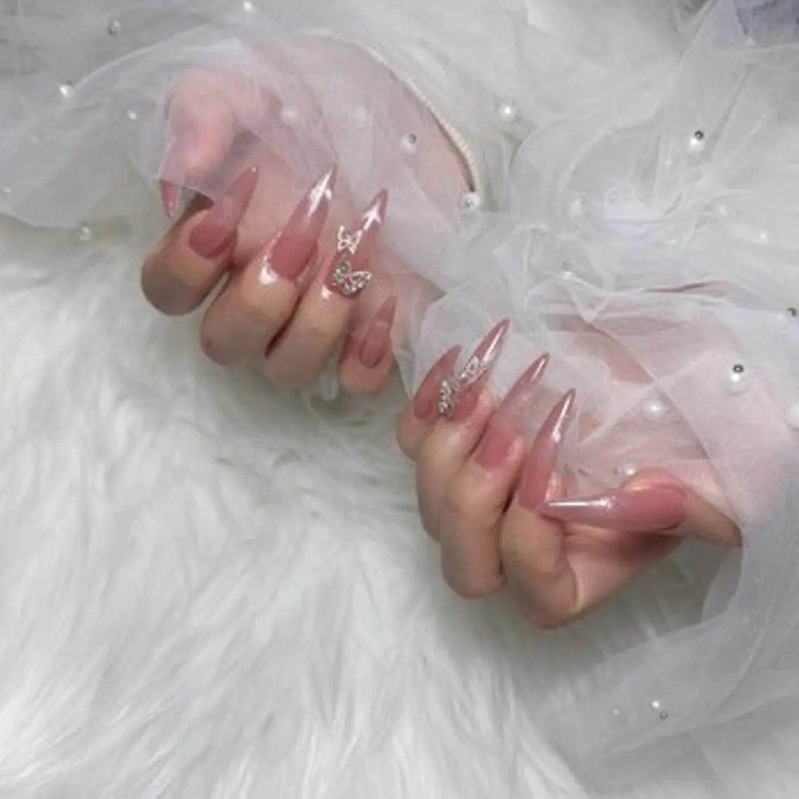 ネイル PEEKABOO NAIL 梅田のネイルデザイン