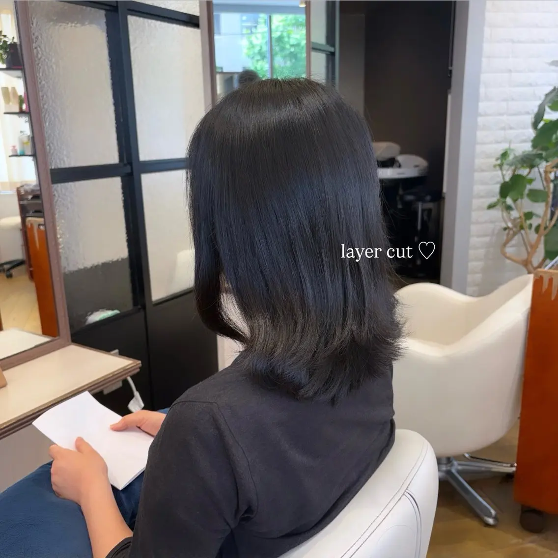 セミロング レイヤーカット 🫧 河内 瑠莉  🫧のヘアスタイル