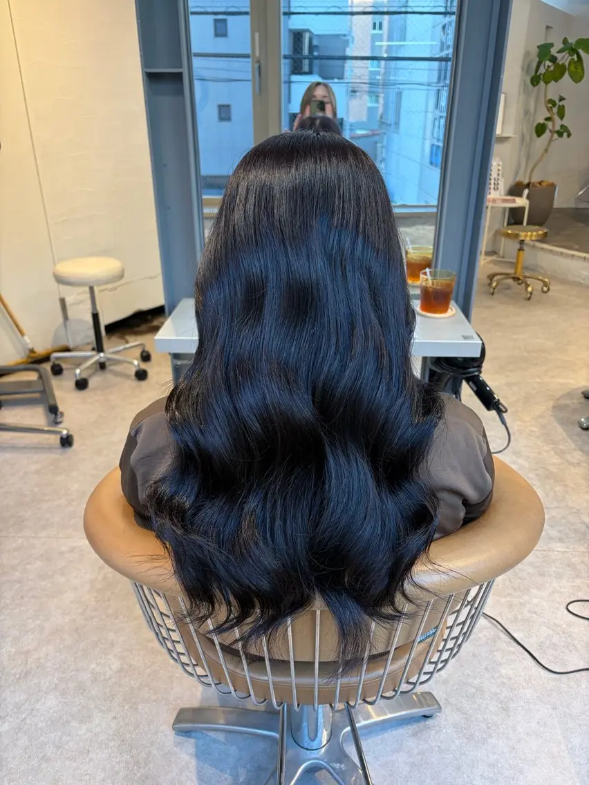 ロング カラー カット ヘアカラー うしだ かおるのヘアスタイル