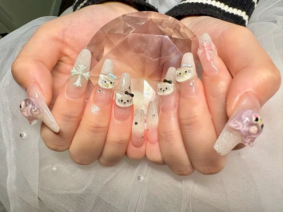 人気No.3💎長さ出し(チップ)+ワンカラー💎 ラメ・2色まで⭕️※グラデーション別途料金の写真