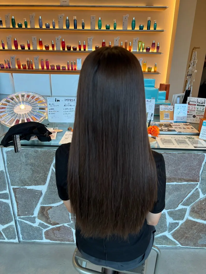 カラー 坂本 温のヘアスタイル