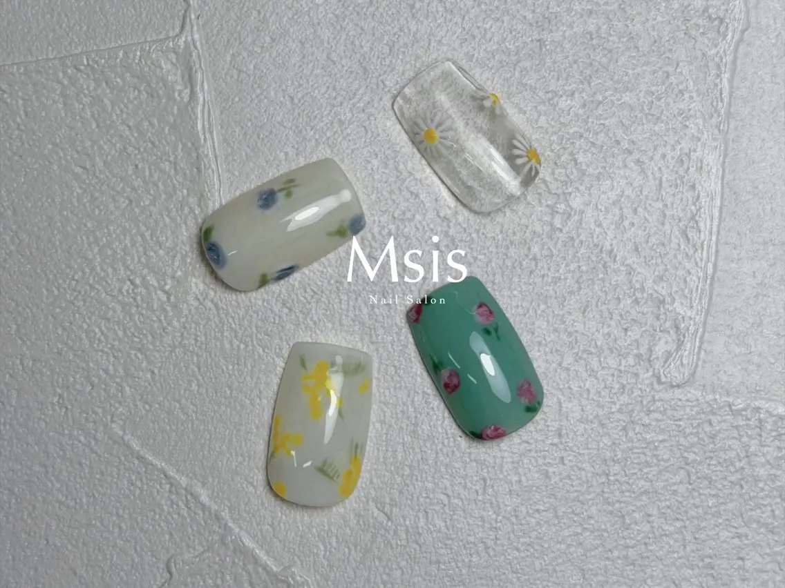ネイル Msis  南口店 yukaのネイルデザイン