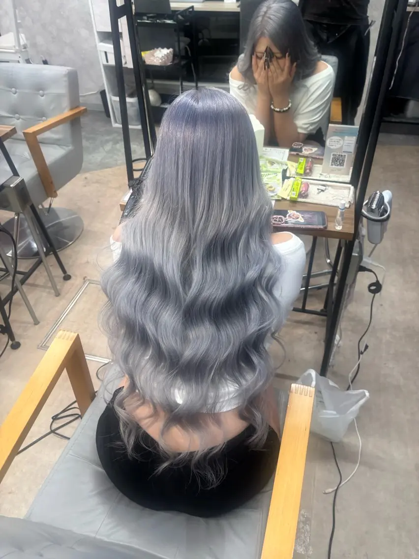 ロング カラー ヘアカラー トリートメント ギャル/ハイトーン 特化/ルイヤのヘアスタイル