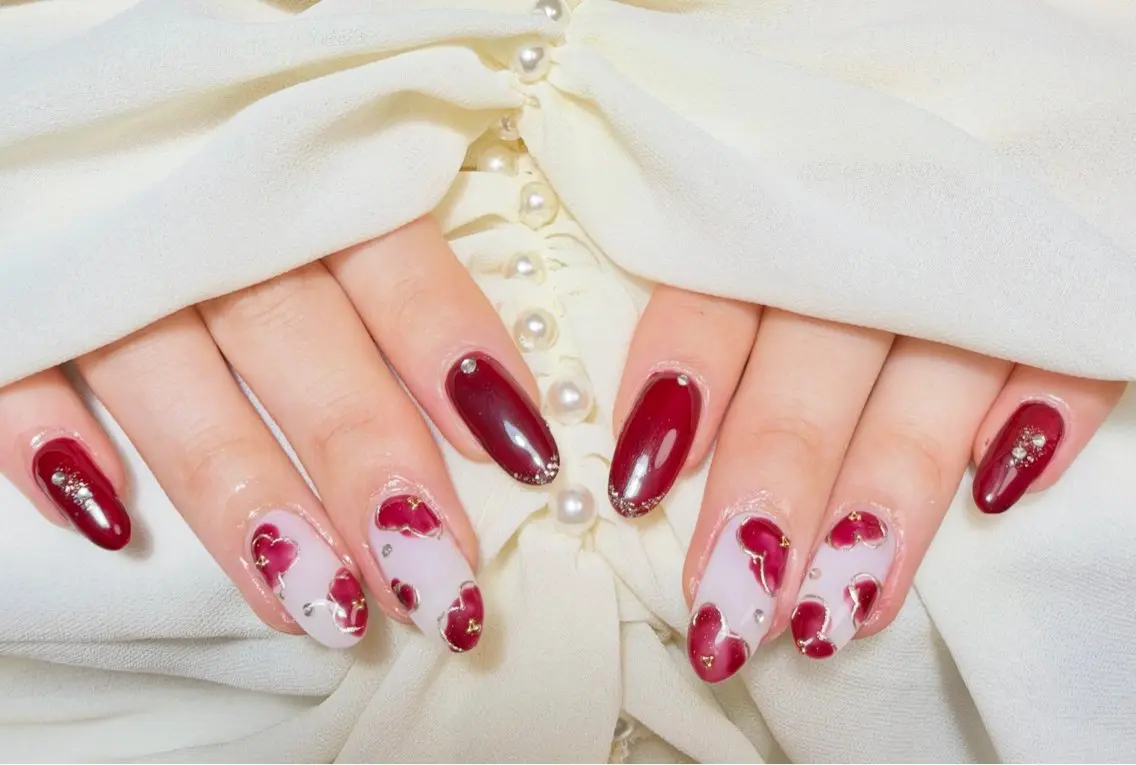 ネイル ボルドー フラワーネイル ハンドネイル ✨韓国✨nail salonLumieのネイルデザイン