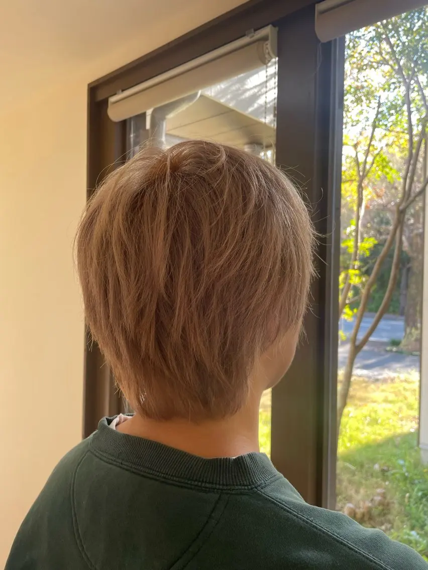 カラー ヘアカラー 金森 実海のヘアスタイル