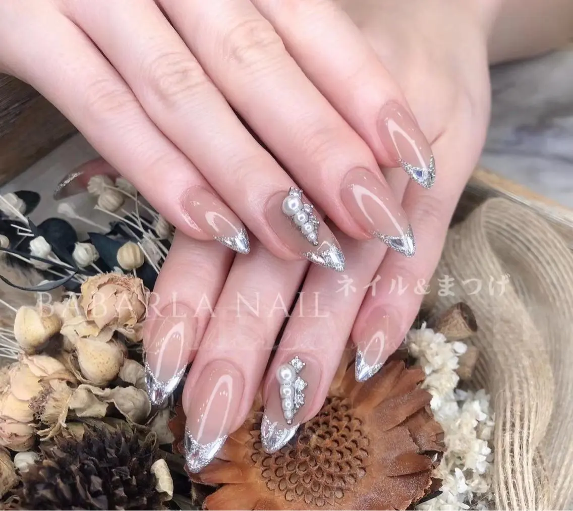 ネイル フレンチネイル Babarla nailのネイルデザイン
