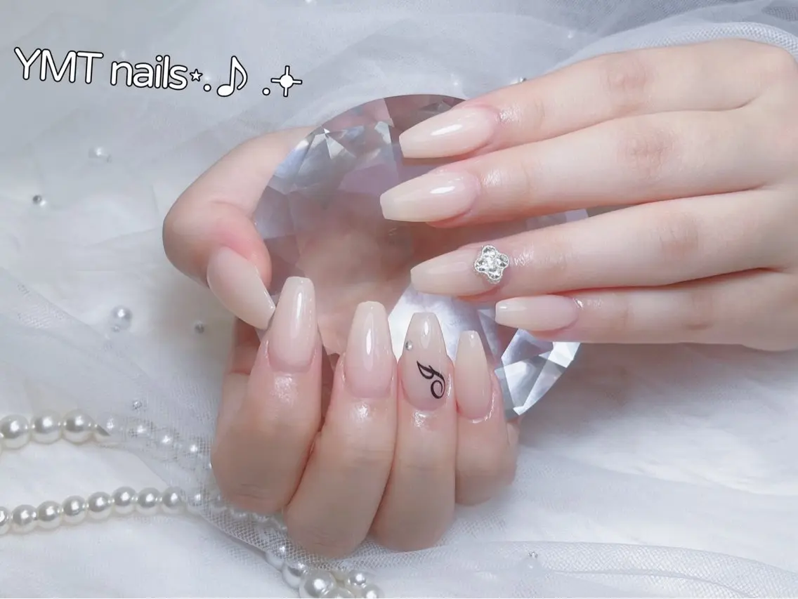 ネイル mochi nailsのネイルデザイン