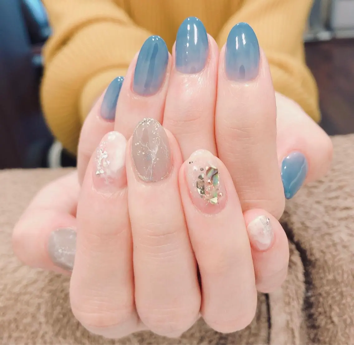 ネイル アートネイル ブルー BEBE BEAUTEのネイルデザイン