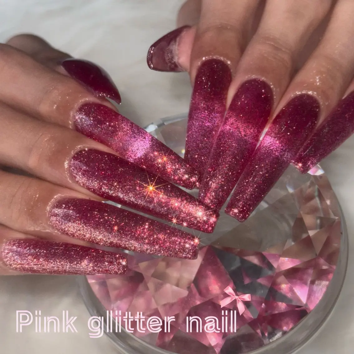 ネイル キラキラネイル ラメ(グリッター) ロングネイル ピンク シンプルネイル Nail Salon ANELAのネイルデザイン