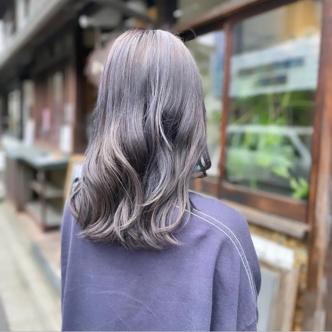 セミロング カラー ヘアアレンジ ブリーチ ラベンダーカラー ブリーチなしカラー Hikari /京都駅美容室のヘアスタイル