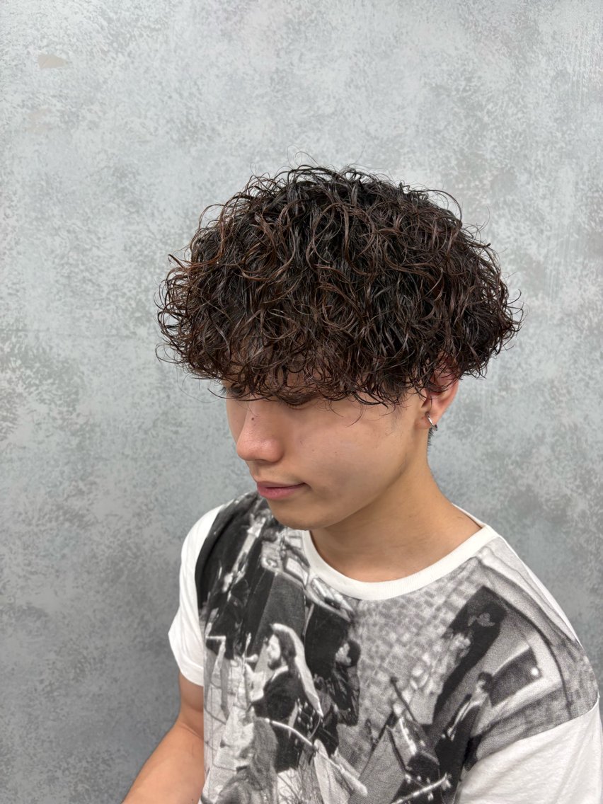パーマ ヘアアレンジ メンズ メンズパーマ スパイラルパーマ カット パーマ (メンズ特化)AKI /古本晃大のヘアスタイル