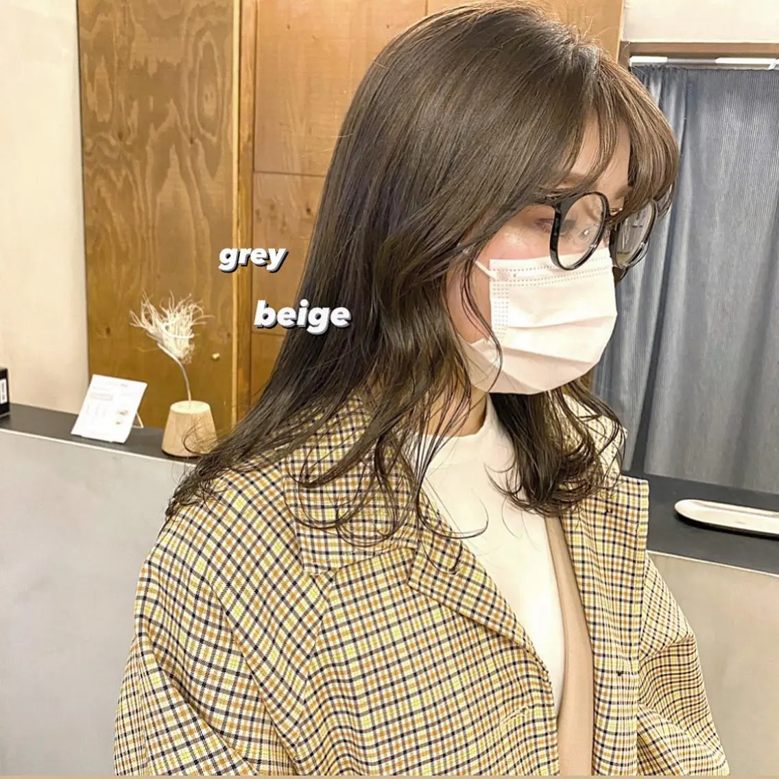 ミディアム カラー パーマ ヘアアレンジ メンズ キッズ ネイル マツエク・マツパ カット ヘアカラー トリートメント 前川 朋香のヘアスタイル