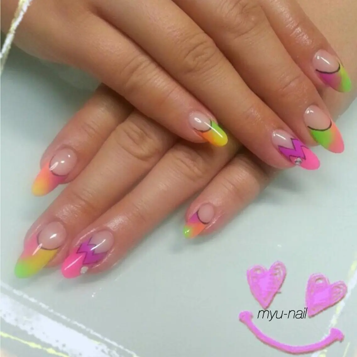 ネイル アートネイル ホームサロン myu-nailのネイルデザイン