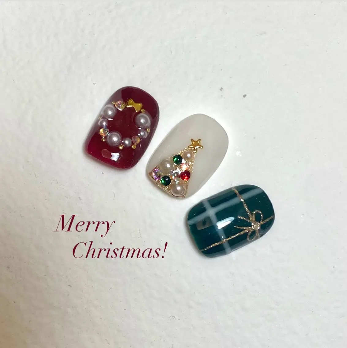 ネイル 冬ネイル クリスマス WAVY airiのネイルデザイン