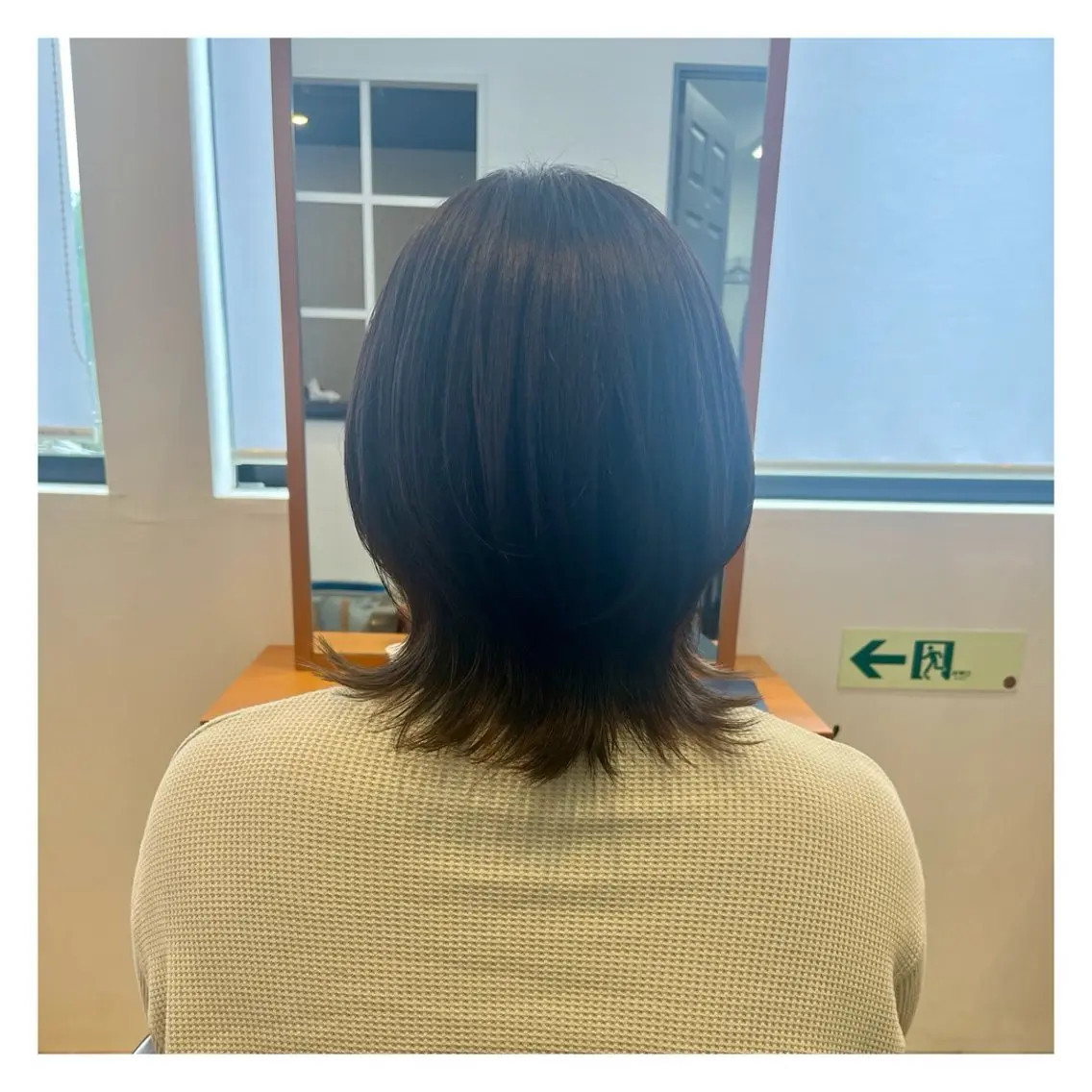 ミディアム ウルフカット 北上 春華のヘアスタイル