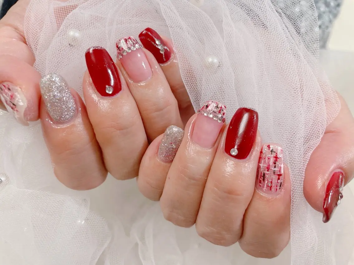 ネイル ネイルサロンエクラ 🫧Shizukaのネイルデザイン