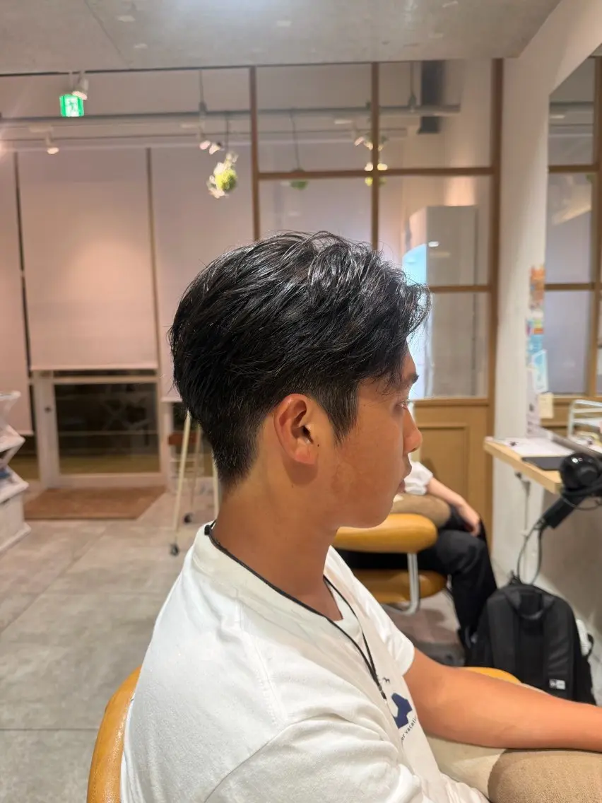メンズ カット 小西 舞依のヘアスタイル