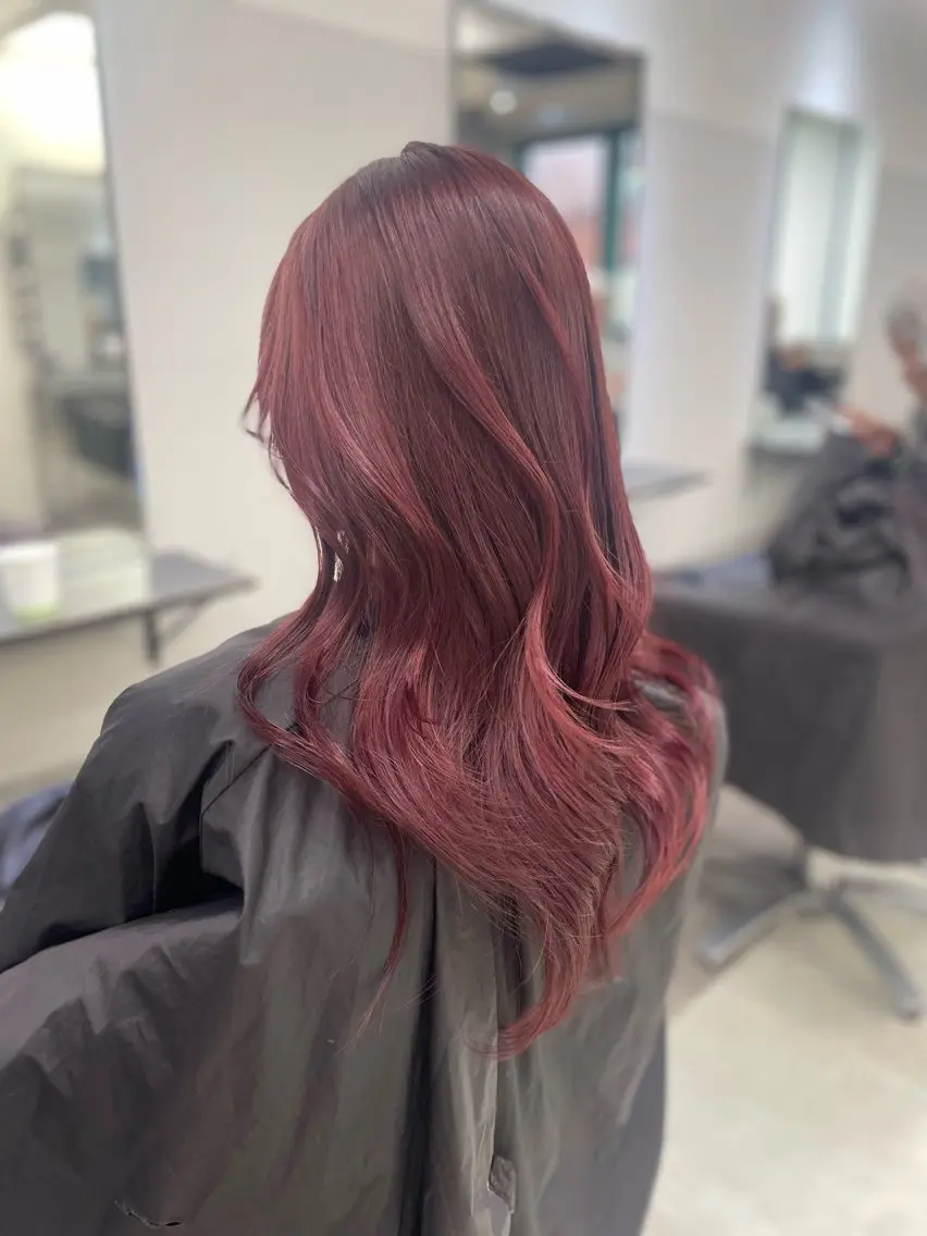 セミロング カラー レイヤーカット AIRI layer cut hairのヘアスタイル