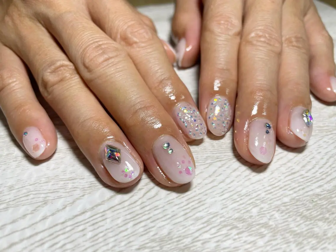ネイル ハンドネイル Ulu Nail 🌱MOMOKAのネイルデザイン