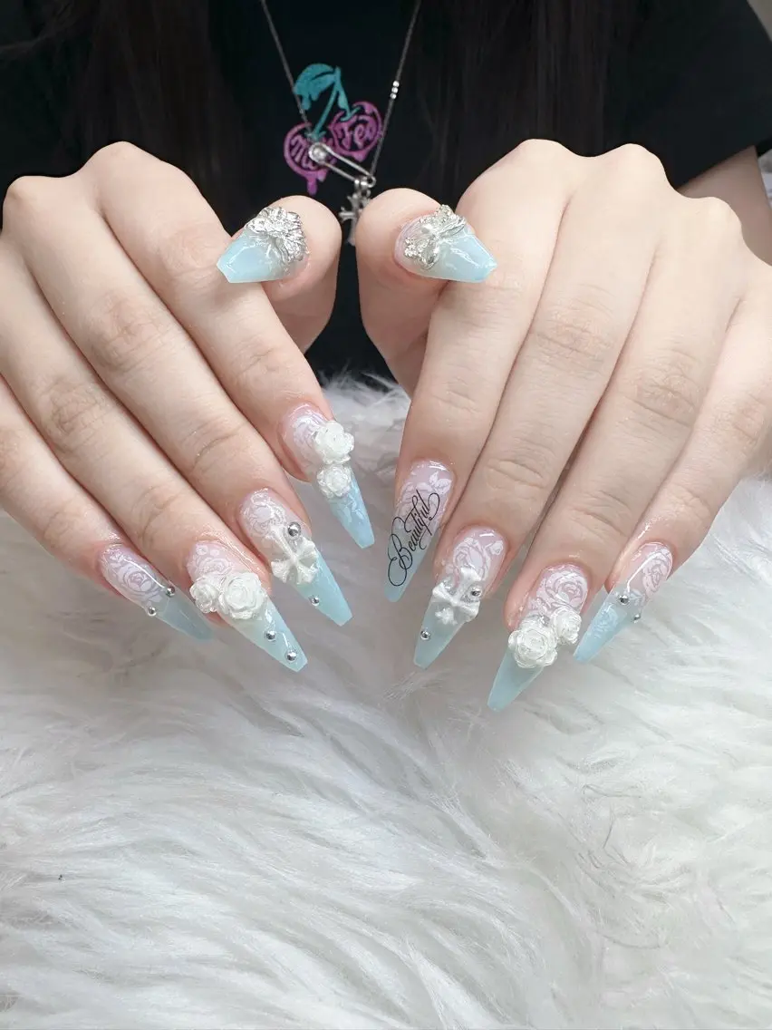 ネイル RUBY NAIL SPAのネイルデザイン