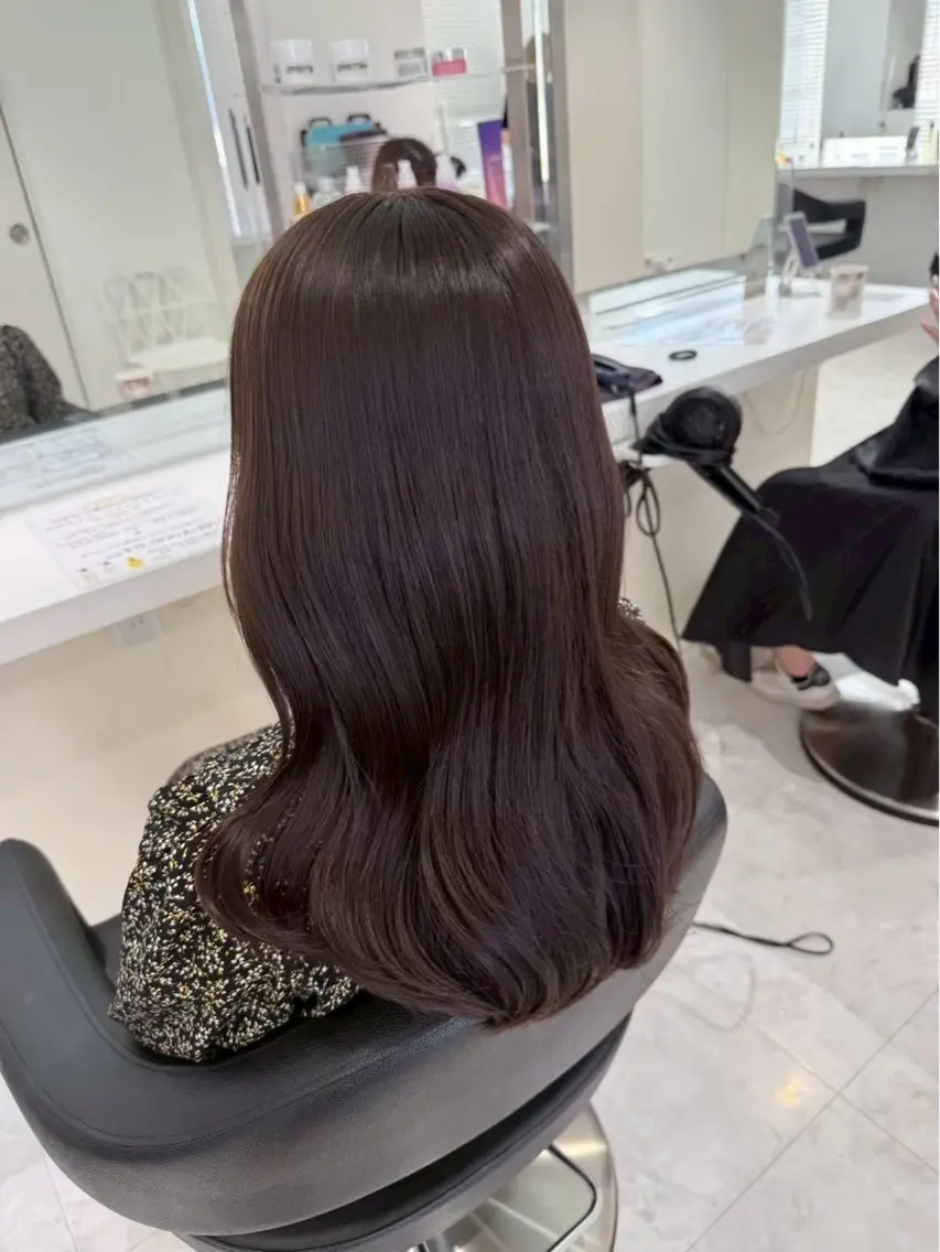 カラー 🤍ブリーチなし ブラウンhimi🤍のヘアスタイル