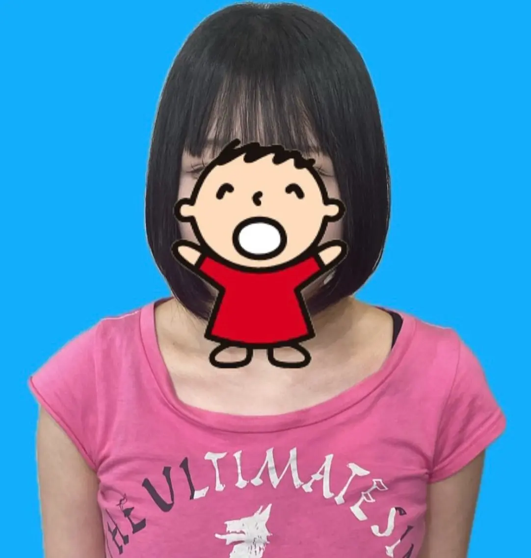 ショート ボブ 吉田 恋々音のヘアスタイル