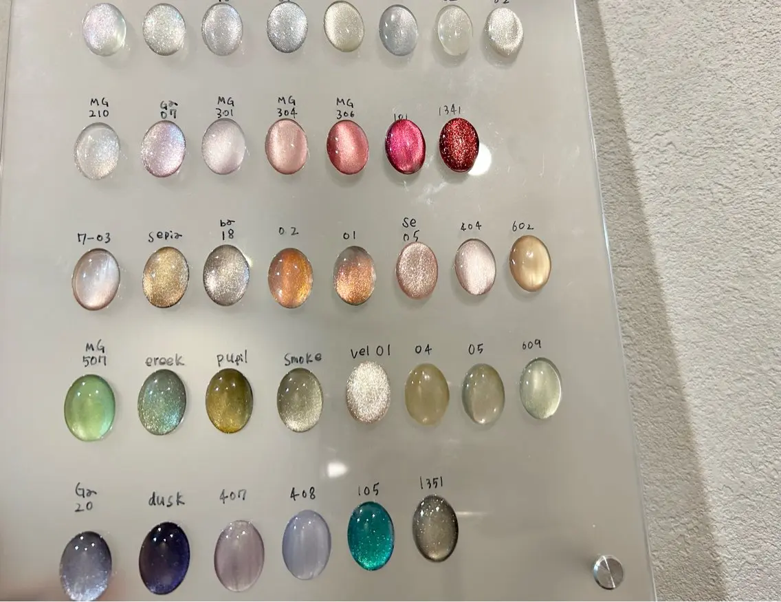 ネイル マグネットネイル Adore nailのネイルデザイン