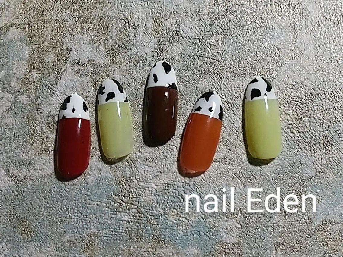 ネイル Eden ♾️のネイルデザイン