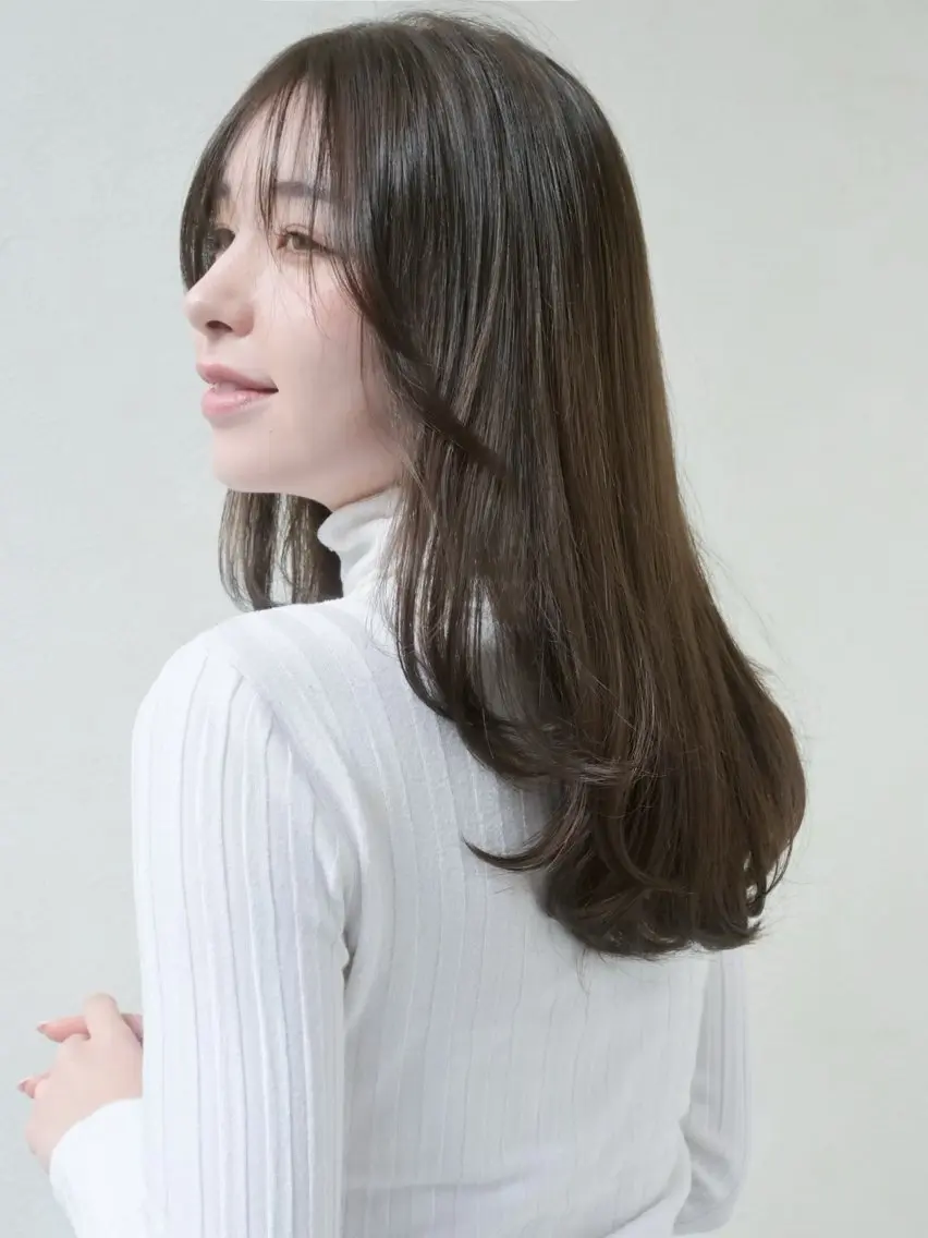 【時間外限定価格で26400円が4000円‼️】髪を圧倒的に傷ませない髪質改善縮毛矯正+レイヤーカット🌟※条件有りの写真