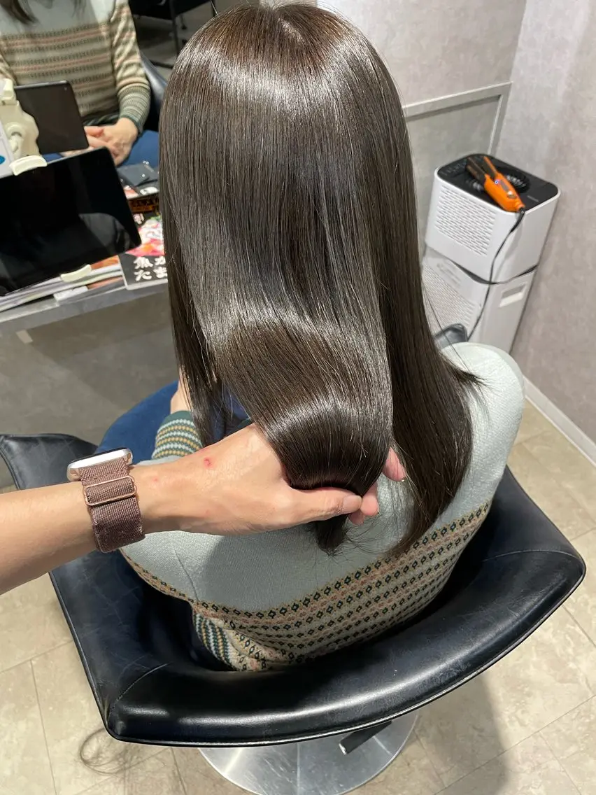 【フルコース】髪質改善美革縮毛矯正＋カラー＋カット＋トリートメントの写真