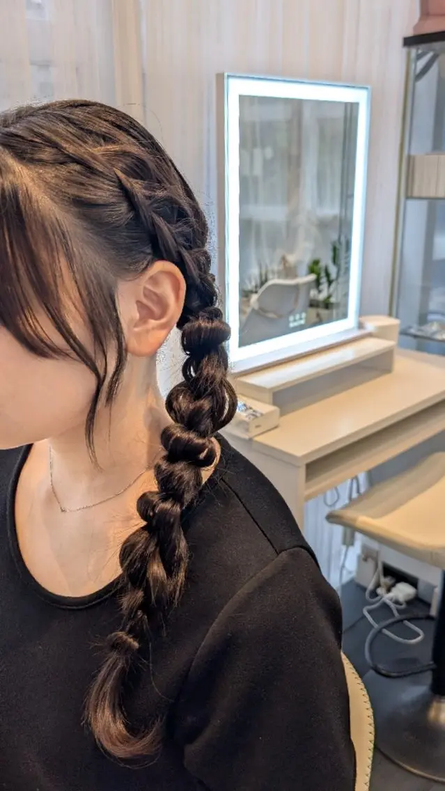 セミロング ヘアセット 似合わせヘアメイク 🫧moko🫧のヘアスタイル