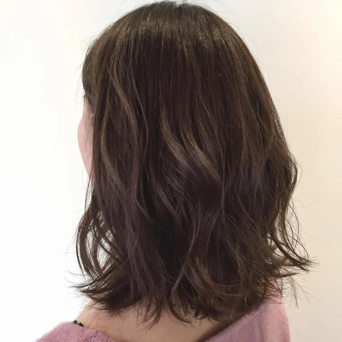 ミディアム カラー アッシュ 外ハネヘア ◇おの あすか◇のヘアスタイル