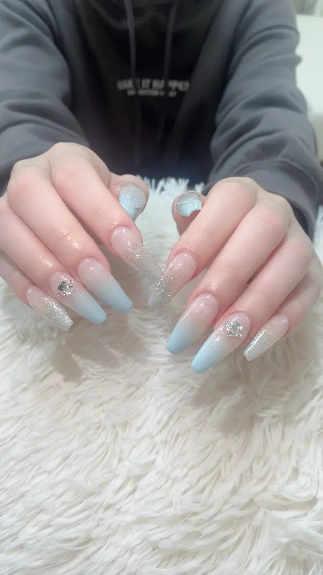ネイル Rei _Nail 新宿のネイルデザイン