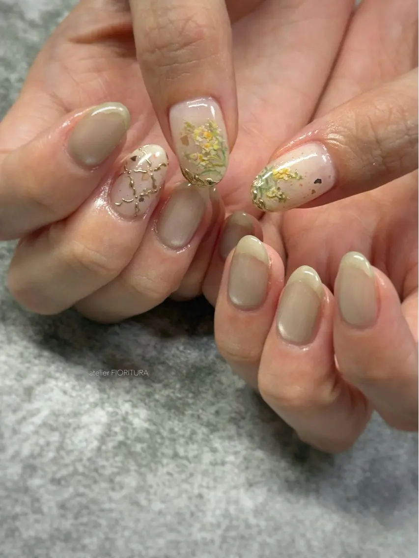 ネイル アートネイル フラワーネイル マグネットネイル ミラーネイル FIORITURA Maikoのネイルデザイン