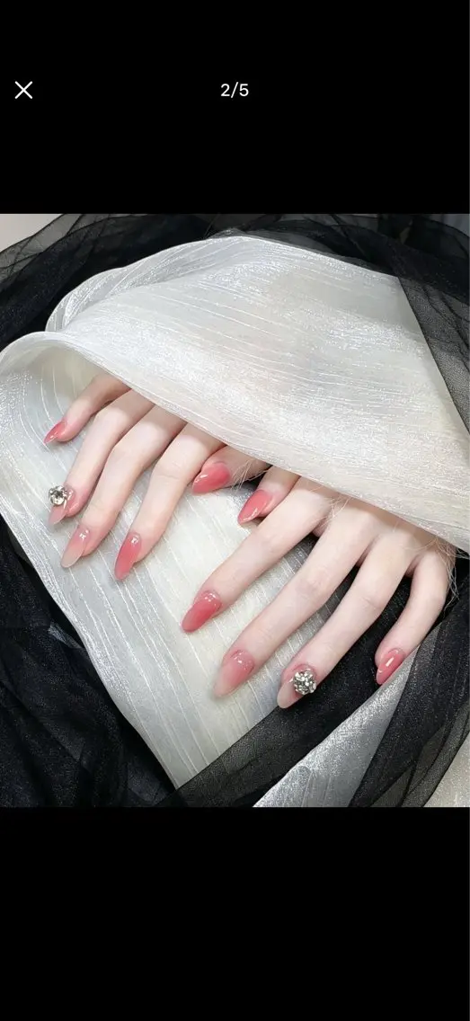 ネイル Sunny nail メナのネイルデザイン