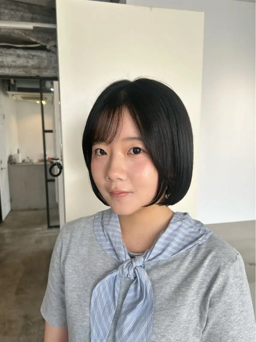 ショート ボブ chico .のヘアスタイル