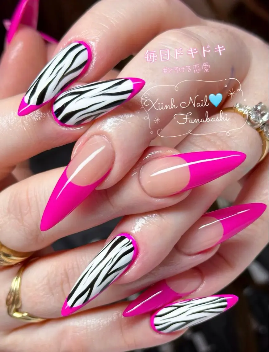ネイル チークネイル 桜ネイル 長さ出し フットネイル ジェルネイル ハンドネイル XIINH NAIL SALONのネイルデザイン