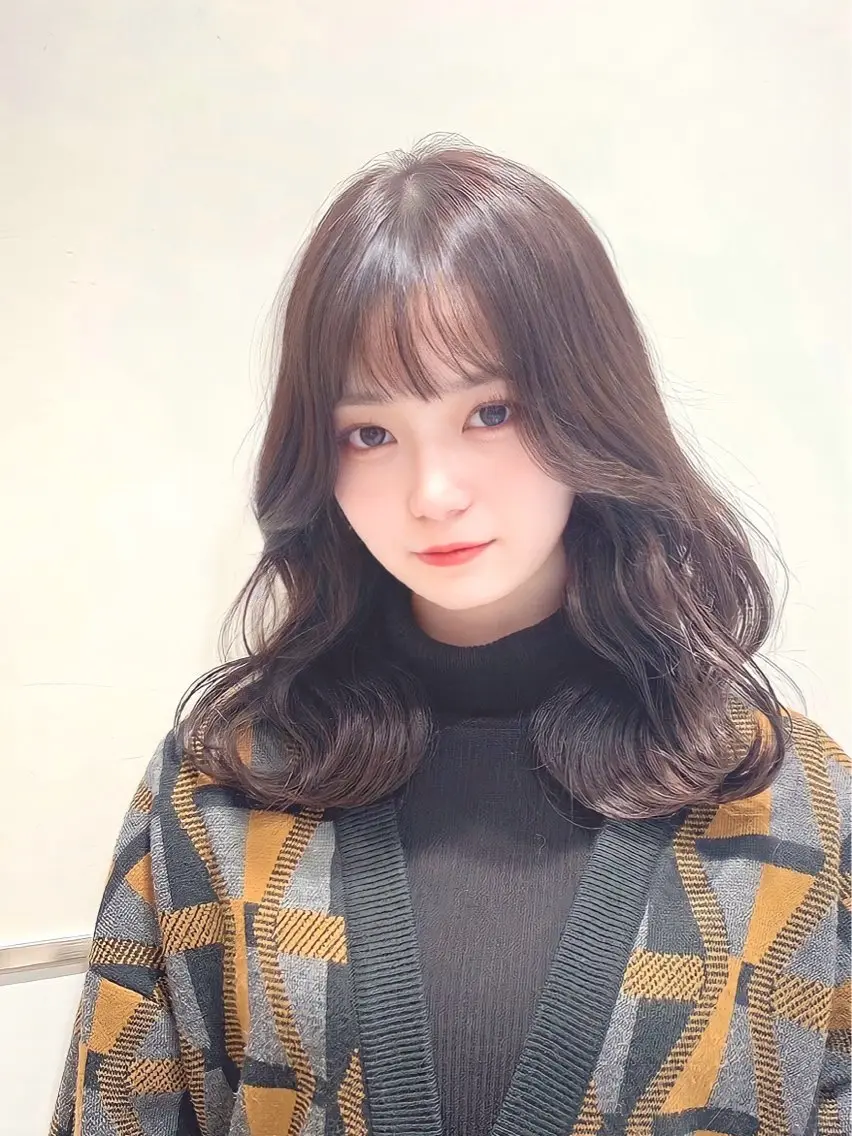 ミディアム カラー カット ヘアカラー トリートメント ヘッドスパ ヘアセット 韓国ヘア/レイヤー/ 顔まわり/りょーとのヘアスタイル