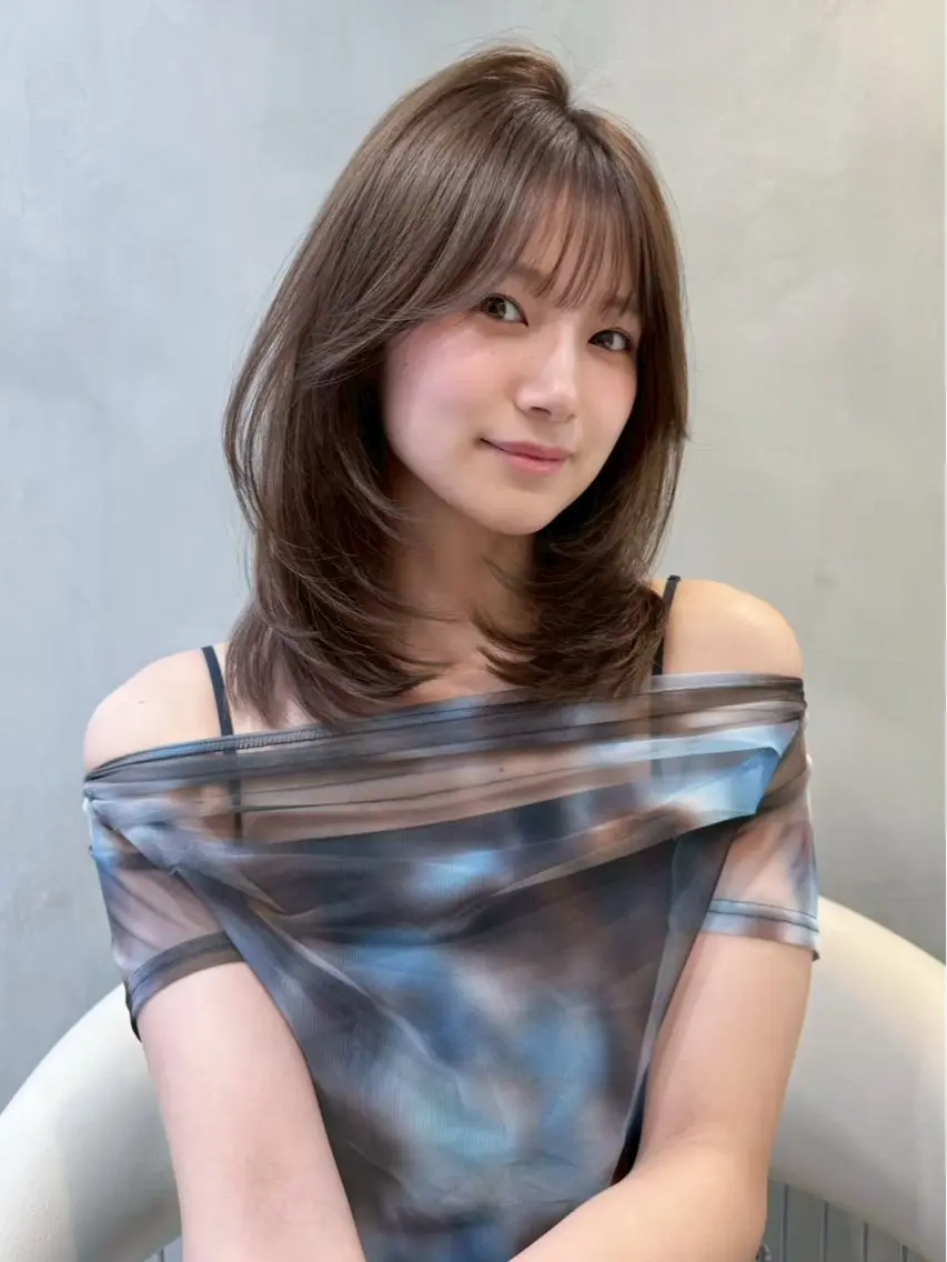 ロング カラー パーマ ヘアアレンジ カット ヘアカラー トリートメント ダブルカラー/ベー ジュ/レイヤー/ハルのヘアスタイル