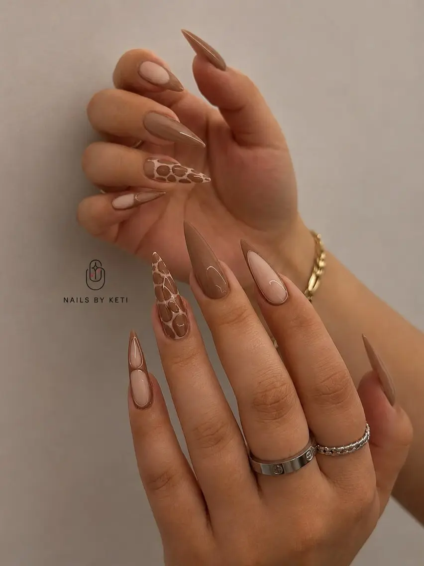ネイル 韓国ネイル マグネットネイル 持ち込み ハンドネイル Dyo Nail_Royalのネイルデザイン