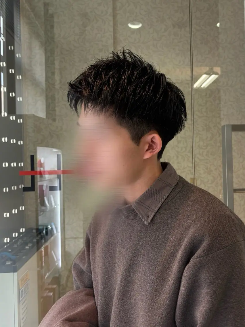 メンズ モヒカン カット WiLL 梶岡日菜のヘアスタイル
