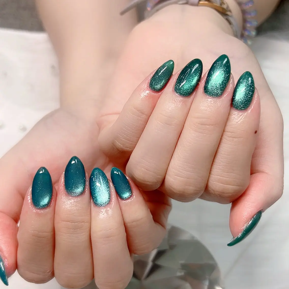 ネイル ジェルネイル グリーン 氷ネイル・うるうるネイル マグネットネイル シンプルネイル ハンドネイル Cute Tips nailのネイルデザイン