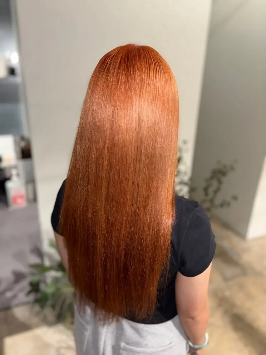 ロング カラー ブリーチ ヘアカラー 山森 沙耶のヘアスタイル
