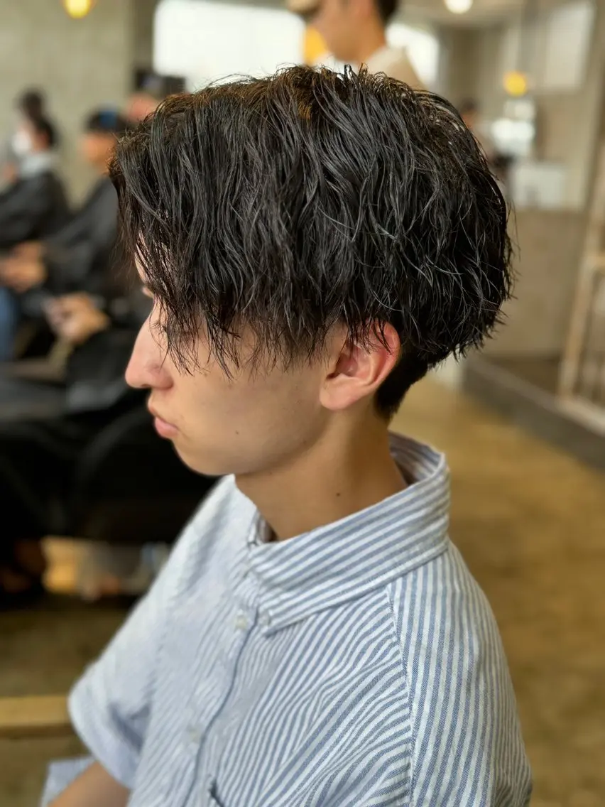 men’s似合わせカット＋ツイストスパイラルパーマの写真