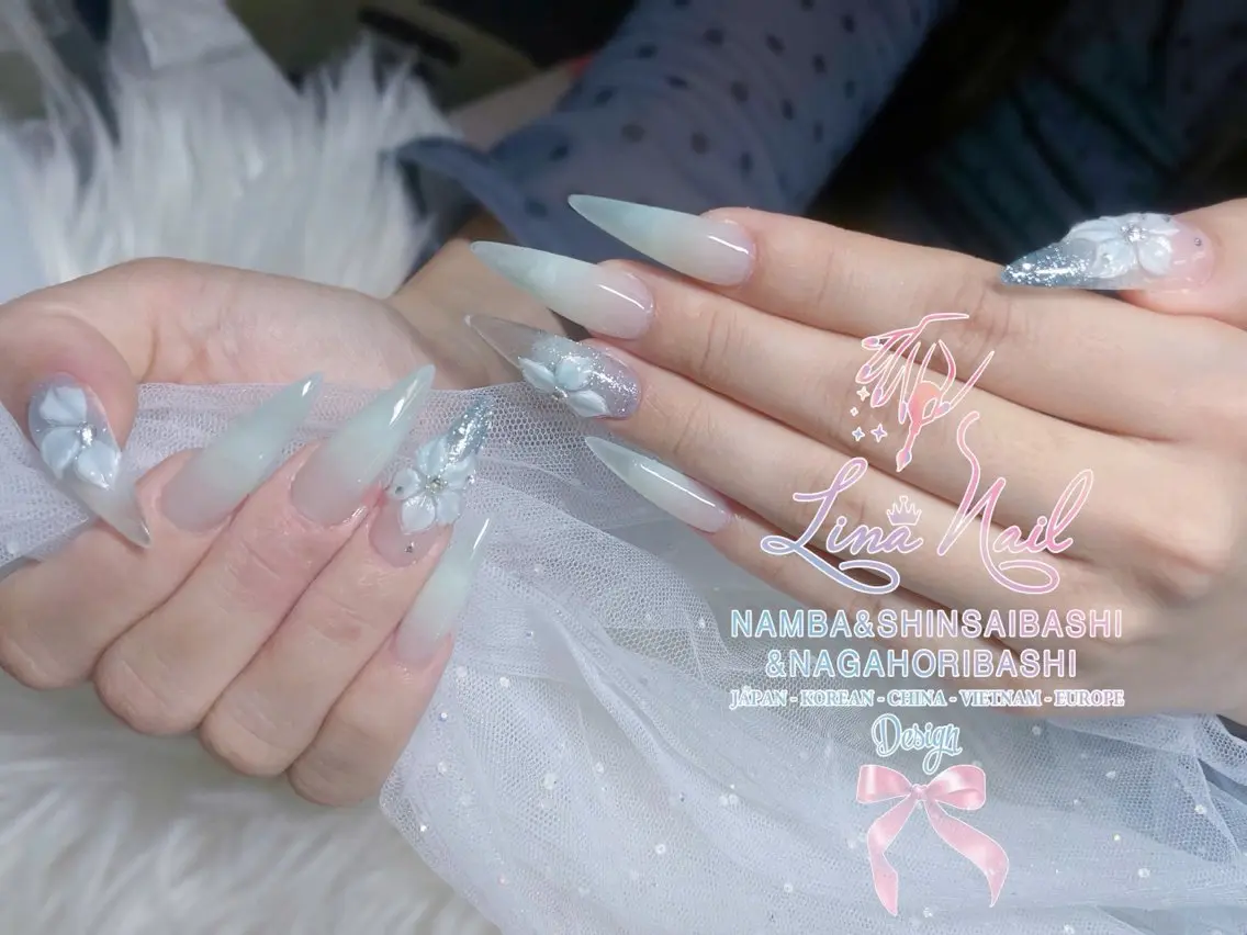 セミロング Linanail Nambaのネイルデザイン