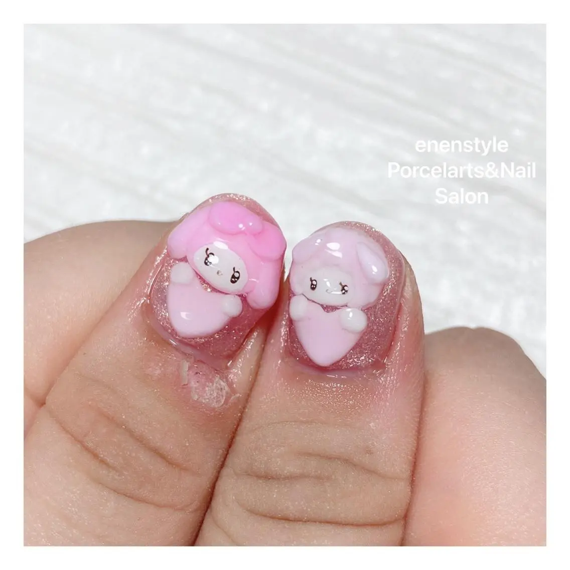 ミディアム ネイル 🐾enen style 🐾のネイルデザイン