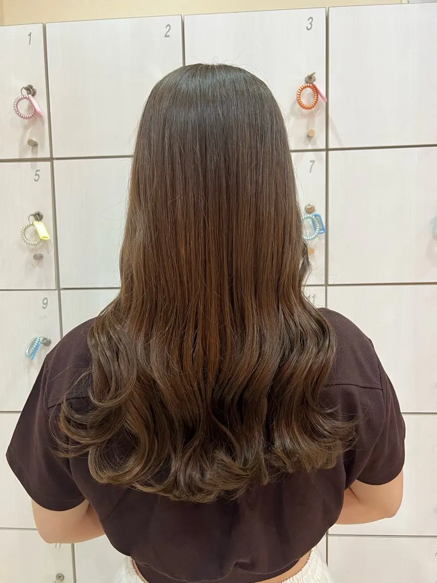 カラー ヘアカラー トリートメント 💎縮毛矯正ＮＯ.1 田中ひなた💎のヘアスタイル