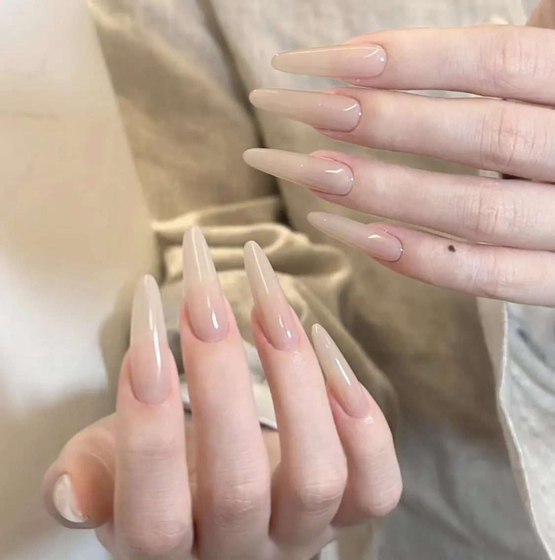 ネイル ハンドネイル 🎀 Ayaka_nailのネイルデザイン