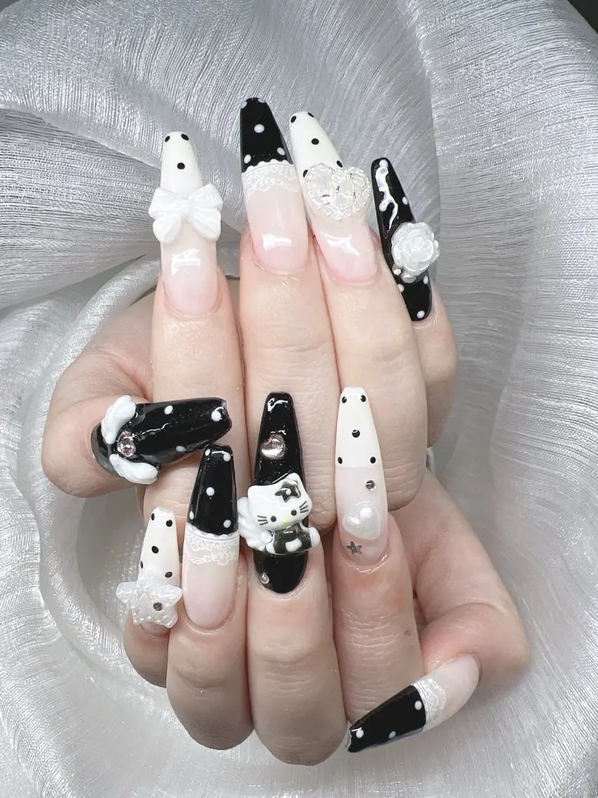 ネイル ハンドネイル Lee Nails チップ長さだし専門店のネイルデザイン